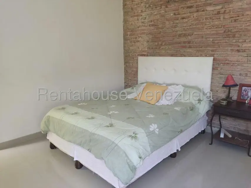 Casa (Duplex) en Venta en Cumboto, Carabobo - 36
