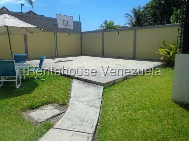 Casa (Duplex) en Venta en Cumboto, Carabobo - 43