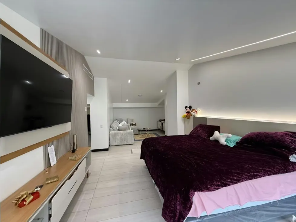 Se vende Apto PH 674m² 4h+2s/4b+2s/4p Sebucan - 14