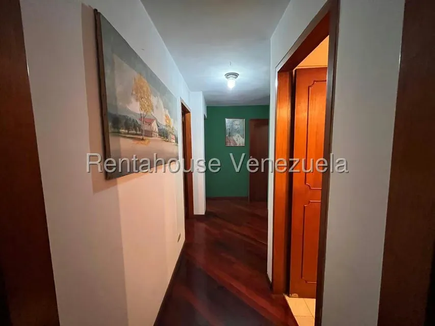 Apartamento (1 Nivel) en Venta en Miranda, Distrito Metropolitano - 9