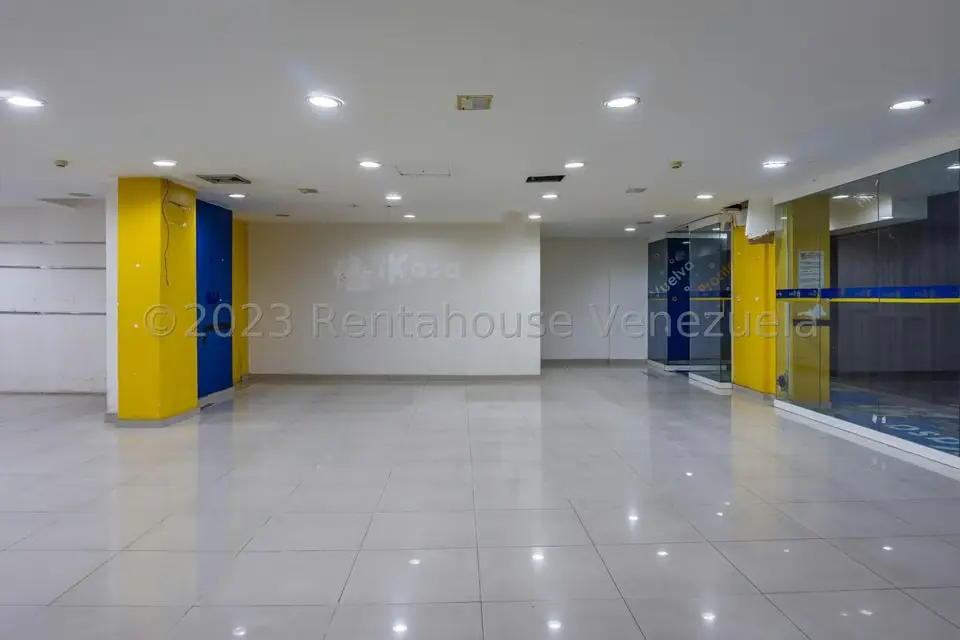 Local Comercial en Venta en Parroquia Santa Teresa, Distrito Metropolitano - 12