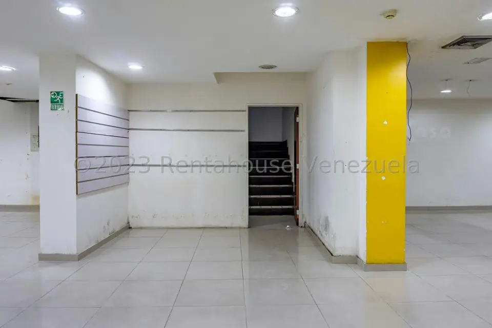 Local Comercial en Venta en Parroquia Santa Teresa, Distrito Metropolitano - 14