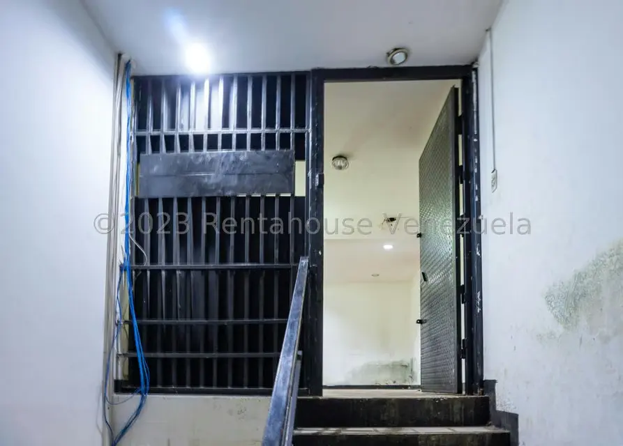 Local Comercial en Venta en Parroquia Santa Teresa, Distrito Metropolitano - 15