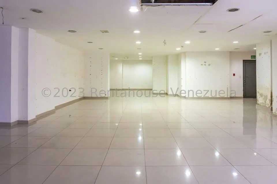 Local Comercial en Venta en Parroquia Santa Teresa, Distrito Metropolitano - 7
