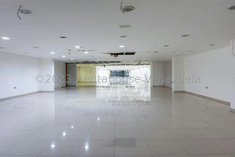 Local Comercial en Venta en Parroquia Santa Teresa, Distrito Metropolitano - 8