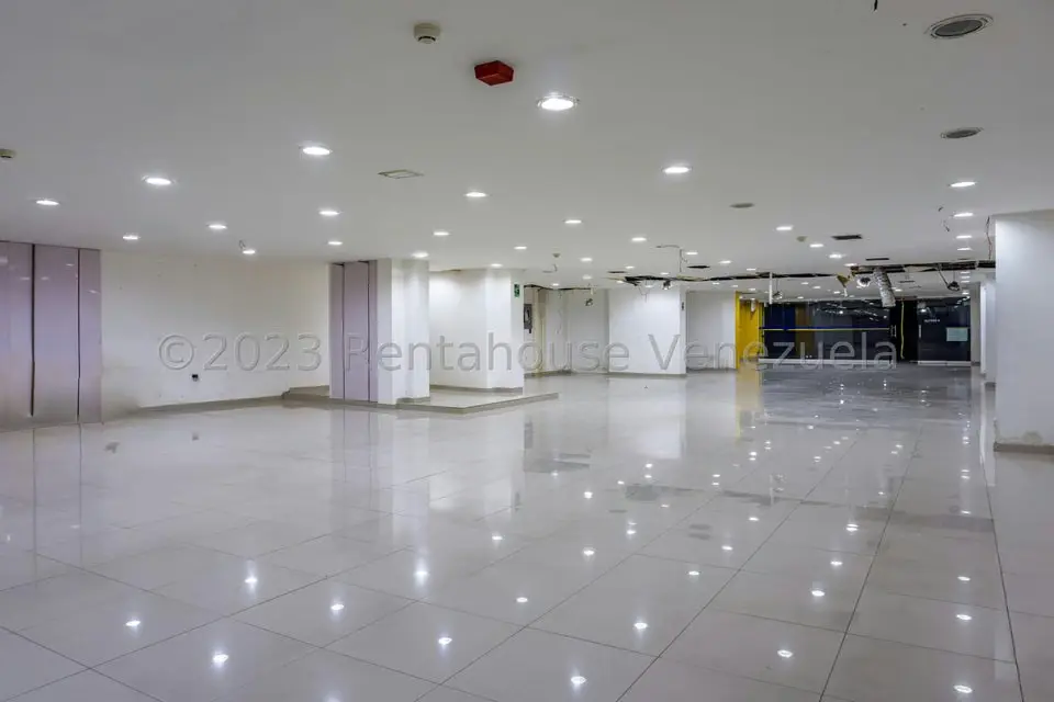 Local Comercial en Venta en Parroquia Santa Teresa, Distrito Metropolitano - 10
