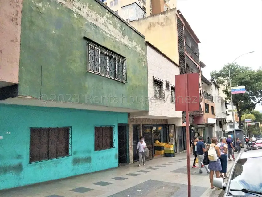 Casa (Multipes Niveles) en Venta en Parroquia Catedral, Distrito Metropolitano