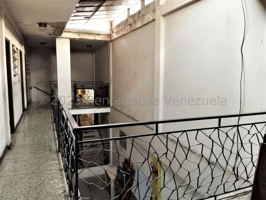 Casa (Multipes Niveles) en Venta en Parroquia Catedral, Distrito Metropolitano - 12