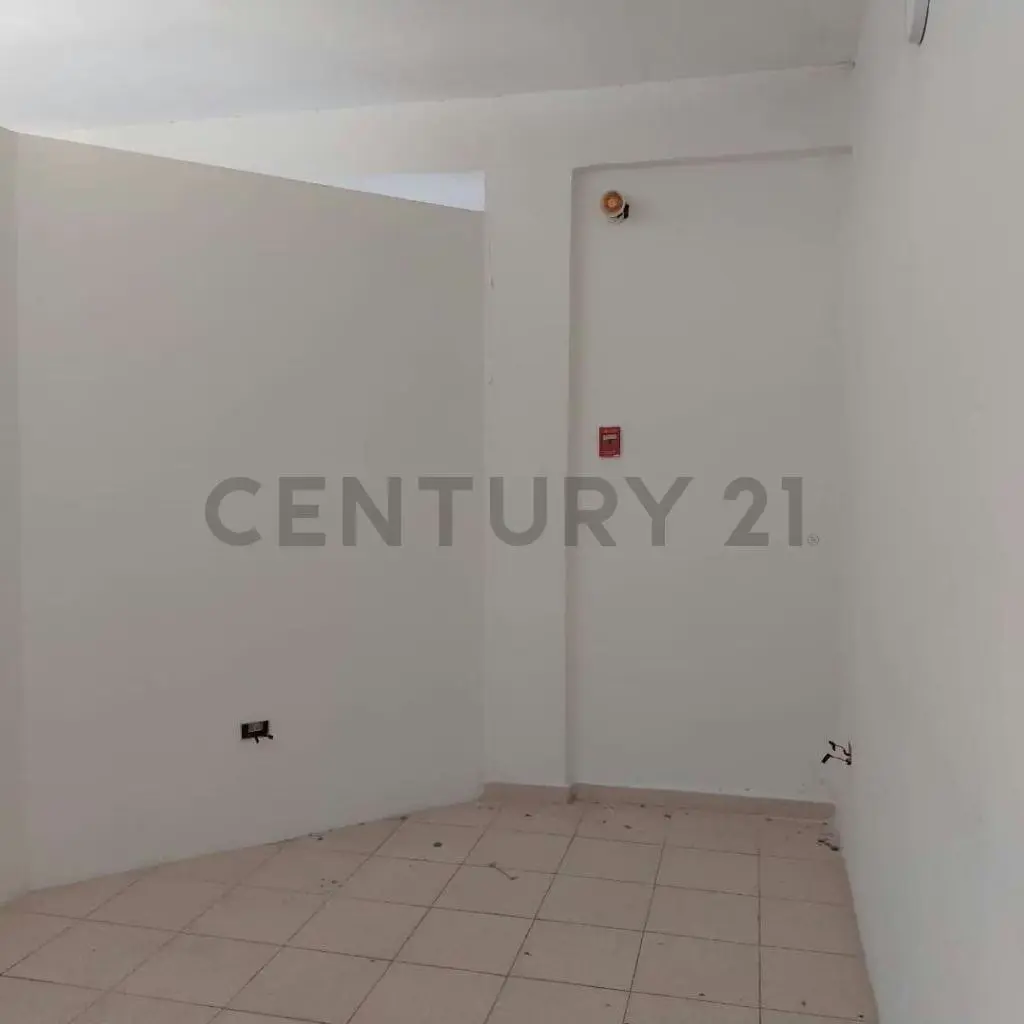 Local en venta / zona Industrial de Santa Cruz - 5