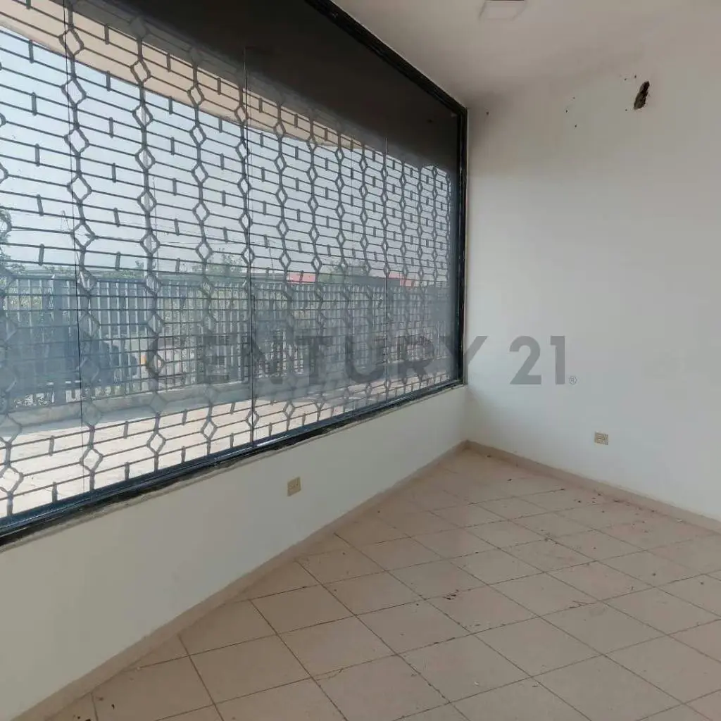 Local en venta / zona Industrial de Santa Cruz - 6