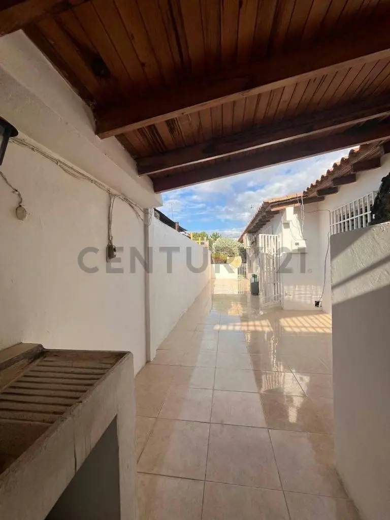 Casa en excelente estado, Urbanizacion Privada San Miguel, Calle principal - 4