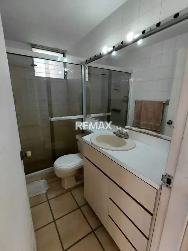 VENTA DE APARTAMENTO PH EN LA FLORIDA, MUN. LIBERTADOR - 14
