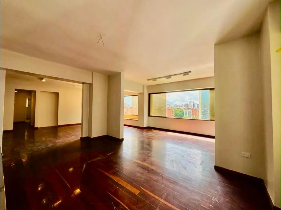 Se vende apto 200m2 3h+s/4b/3p Campo Alegre - 5