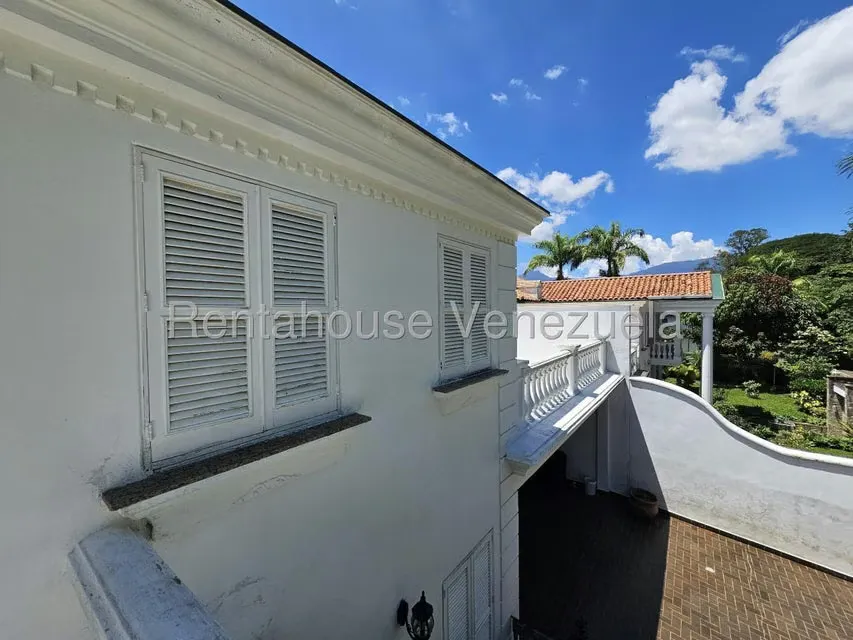 Casa (Duplex) en Venta en Lomas de La Lagunita, Distrito Metropolitano - 48