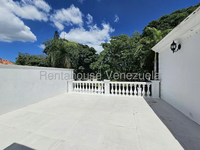 Casa (Duplex) en Venta en Lomas de La Lagunita, Distrito Metropolitano - 54