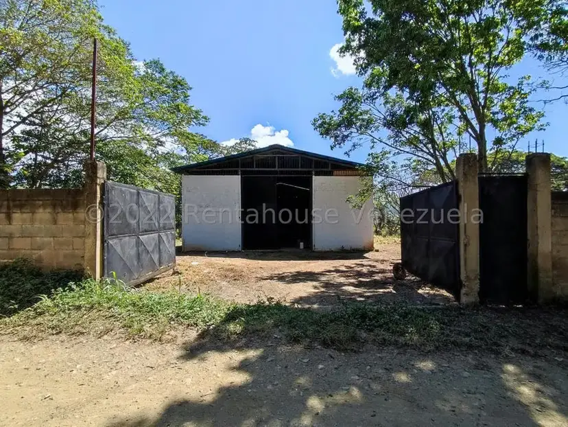 Terreno (Industrial) en Venta en Villa Virginia, Aragua