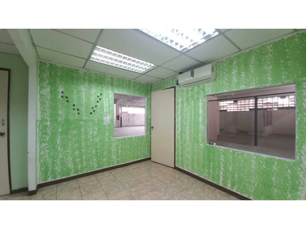 Alquilo planta industrial 377m2 Urb. Lebrun 4334 - 11
