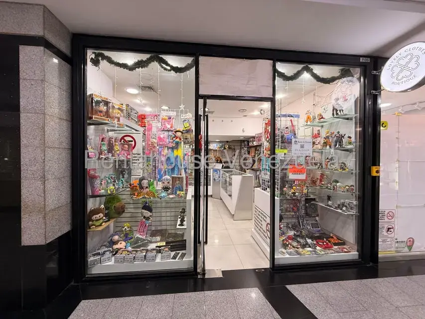 Local Comercial en Alquiler en El Paraiso, Distrito Metropolitano - 3