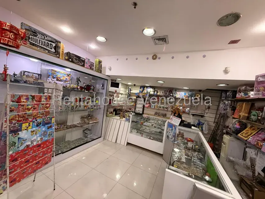 Local Comercial en Alquiler en El Paraiso, Distrito Metropolitano - 5