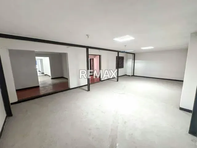 Local Comercial en Venta Carrera 19 entre Calles 45 y 46 Zona Oeste-Barquisimeto - 5