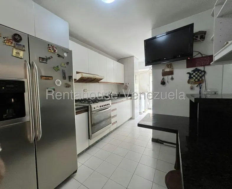 Apartamento (1 Nivel) en Venta en Lomas del Avila, Distrito Metropolitano - 11