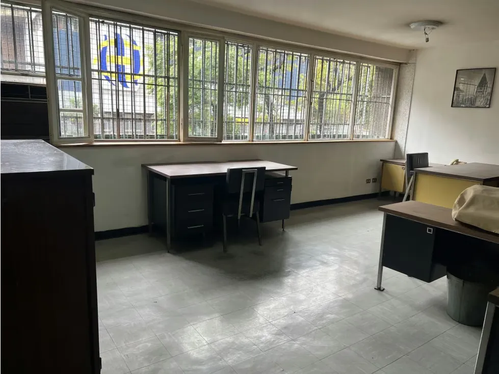Local comercial en venta en La California con gran depósito - 6