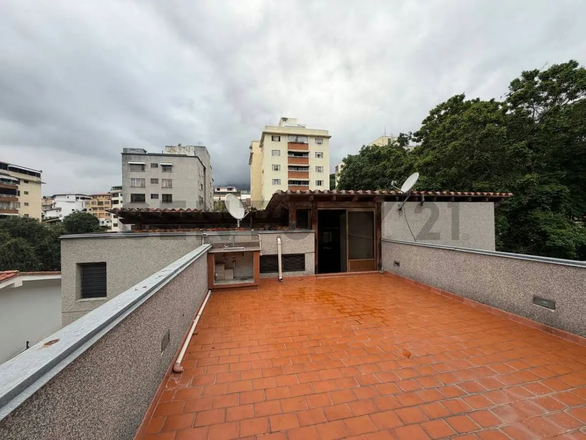 Dos Casas en venta .Un solo terreno - 11