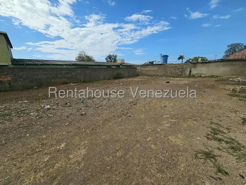 Terreno (Comercial) en Venta en Intercomunal Coro La Vela, Falcon