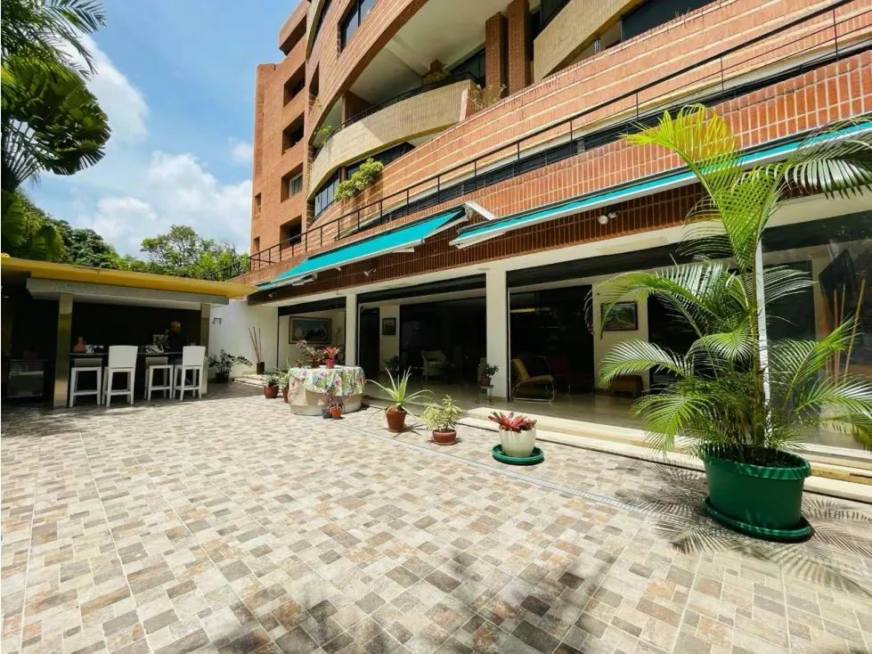 Se Vende Apto PB 398m² 4h+s/3b+s/4p La Castellana