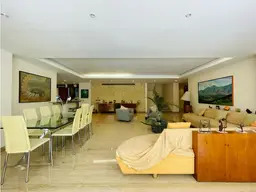 Vista 12