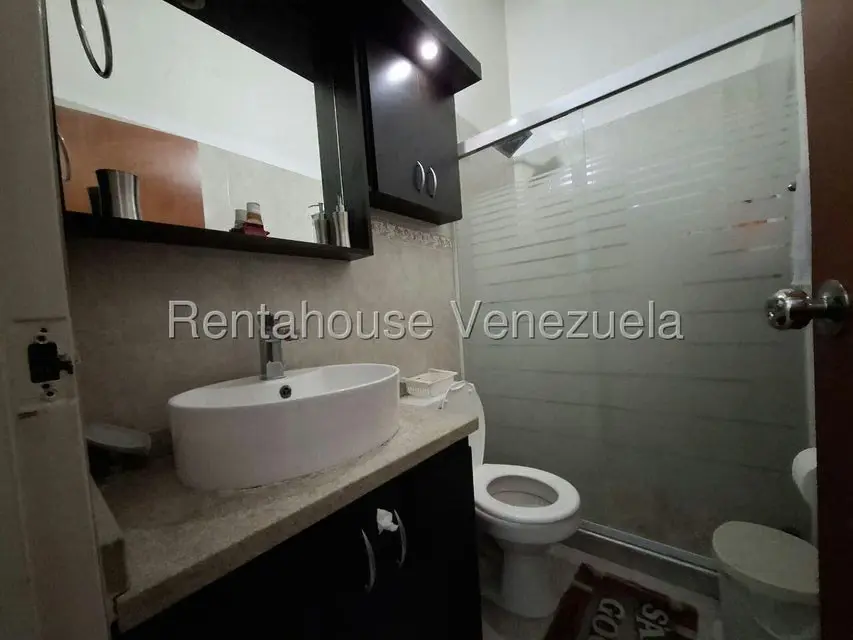 Casa (1 Nivel) en Venta en Los Cerezos, Lara - 18