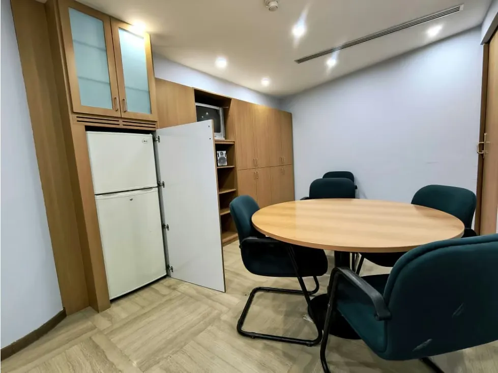 Se vende/alquila oficina 120m² 2b Chacao - 12
