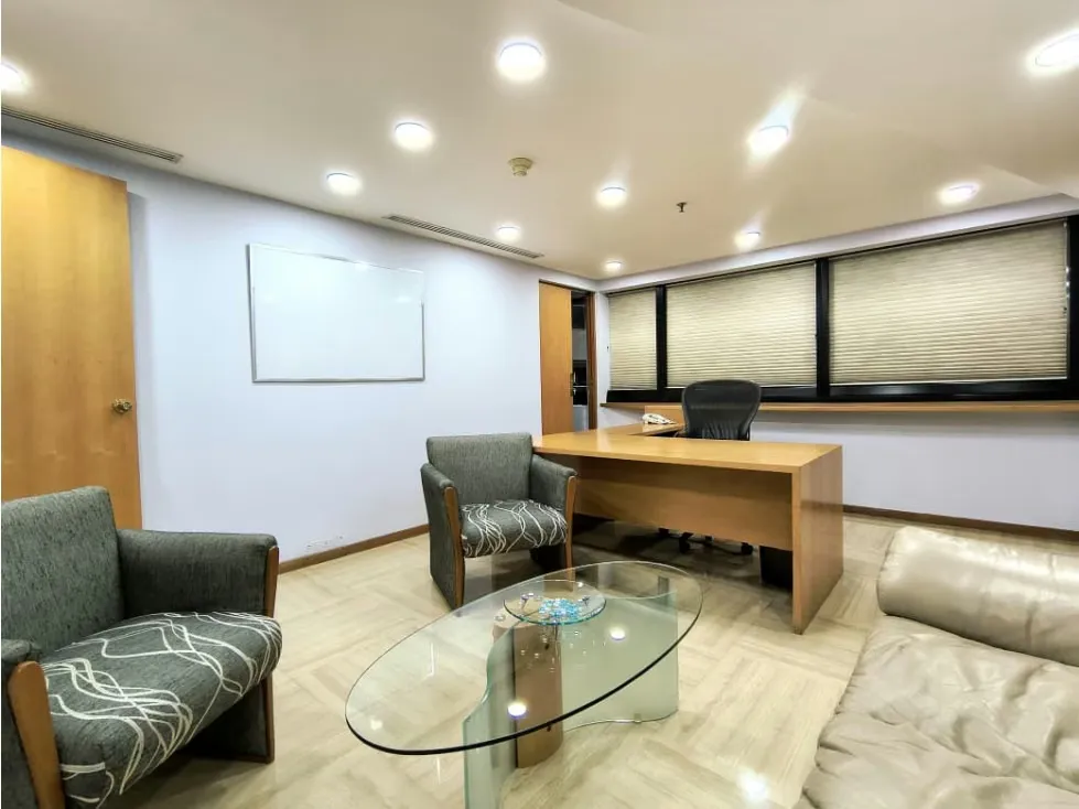 Se vende/alquila oficina 120m² 2b Chacao - 9