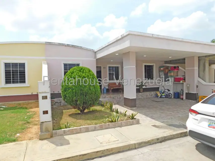 Casa (1 Nivel) en Venta en Roca del Norte, Lara - 28