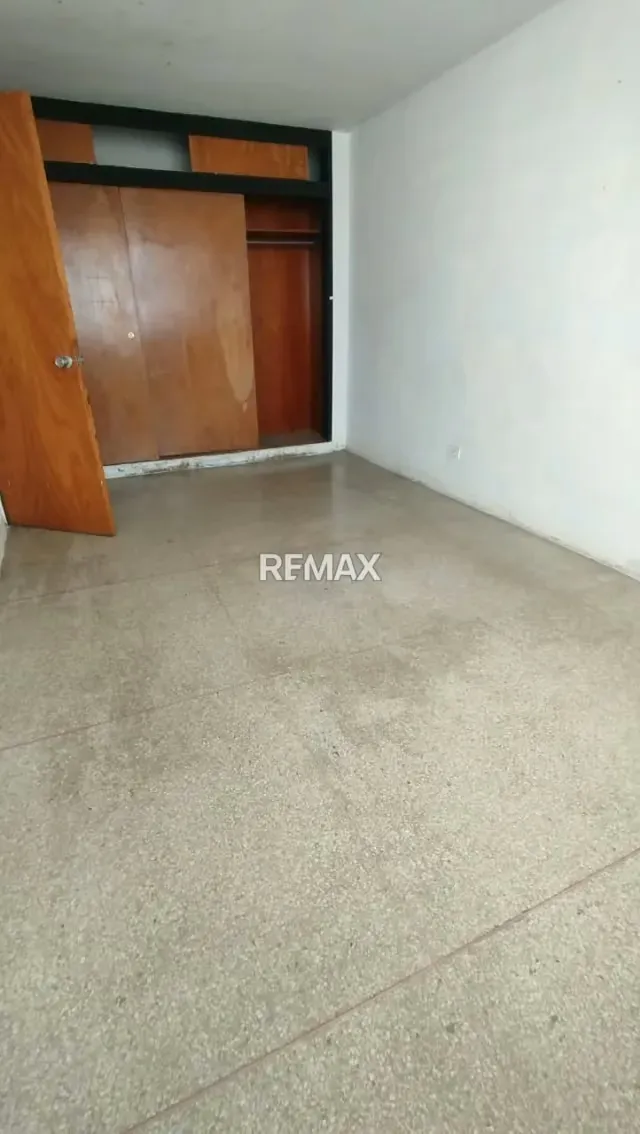 OPORTUNIDAD DE CASA EN ALQUILER PARA USO COMERCIAL EN URBANIZACIÓN LA SOLEDAD - 10