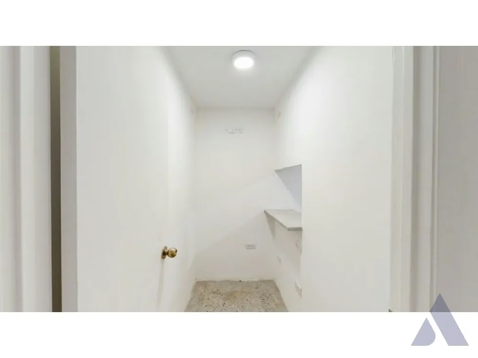 Vendo apartamento 42m2 Los Dos Caminos 8896 - 9