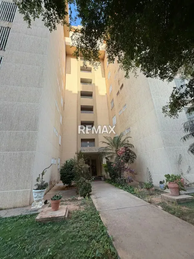 APARTAMENTO EN VENTA TERRAZAS DE MARACAIBO - 2