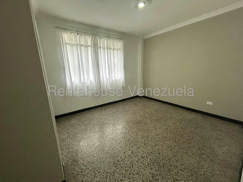 Apartamento (1 Nivel) en Venta en El Paraiso, Distrito Metropolitano - 14