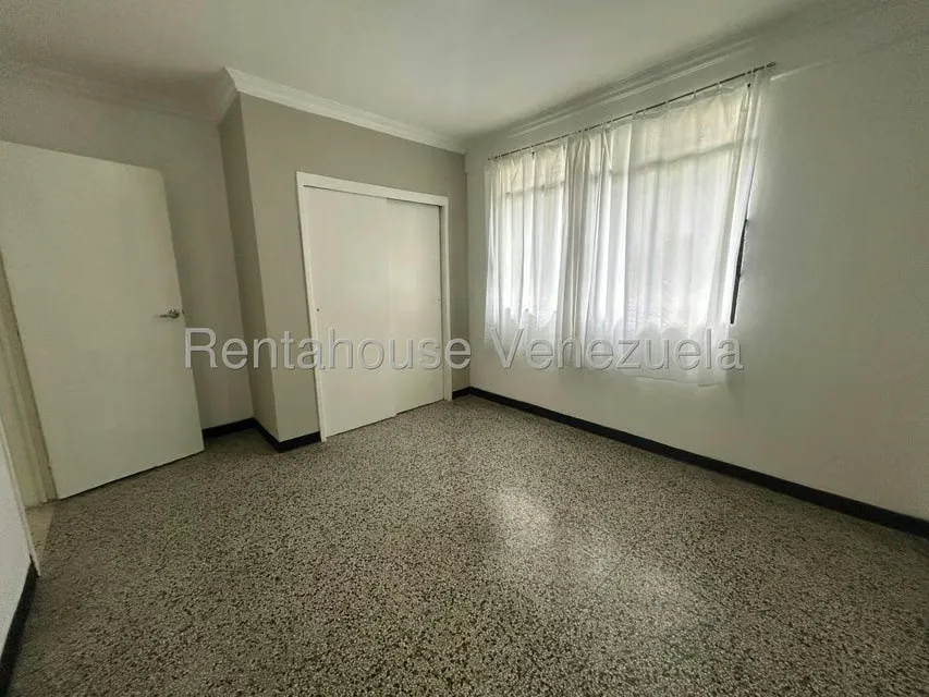Apartamento (1 Nivel) en Venta en El Paraiso, Distrito Metropolitano - 15