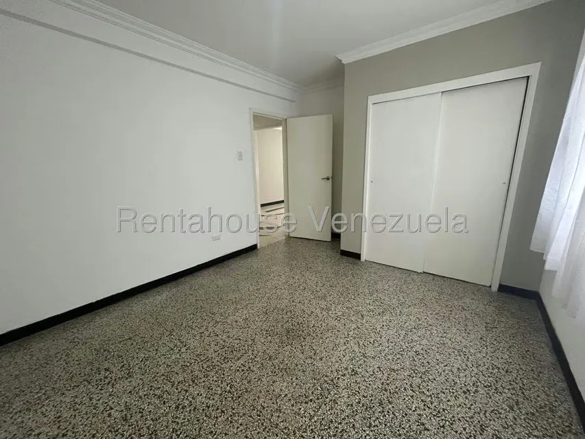 Apartamento (1 Nivel) en Venta en El Paraiso, Distrito Metropolitano - 16