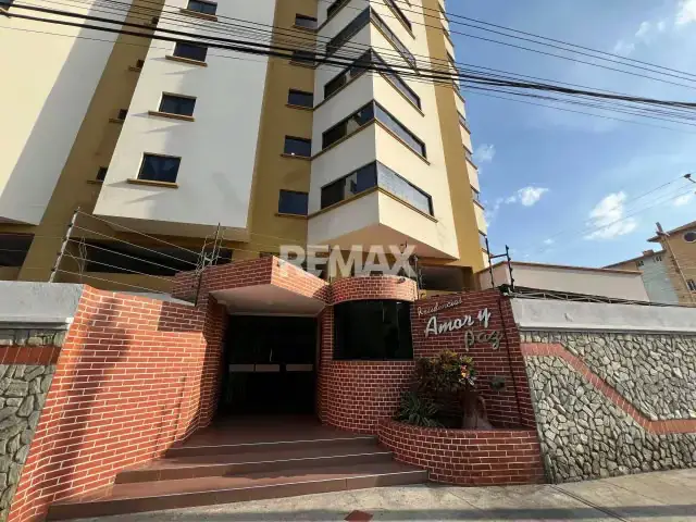 EN VENTA APARTAMENTO DE 125M² REMODELADO, PISO BAJO Y CON UBICACIÓN PRIVILEGIADA