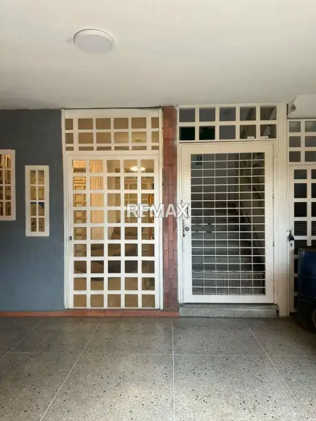 En Alquiler Apartamento Tipo Estudio Sin Amoblar