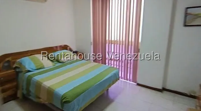 Apartamento (1 Nivel) en Venta en Los Palos Grandes, Distrito Metropolitano - 22