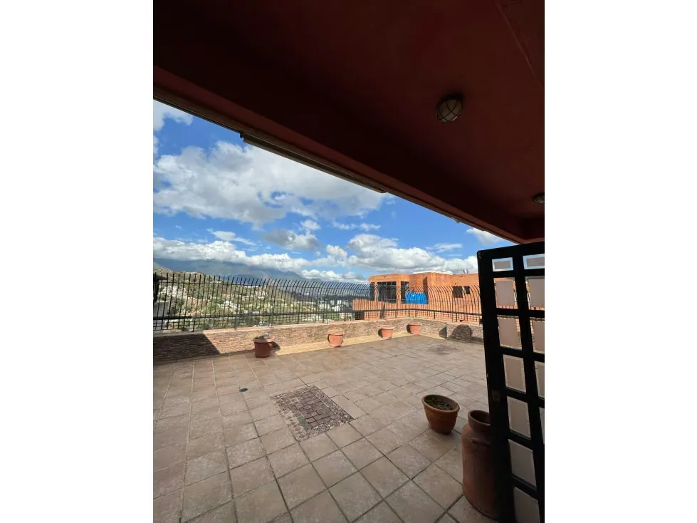 Se vende PH triplex 500m2 Los Samanes 7480 - 18