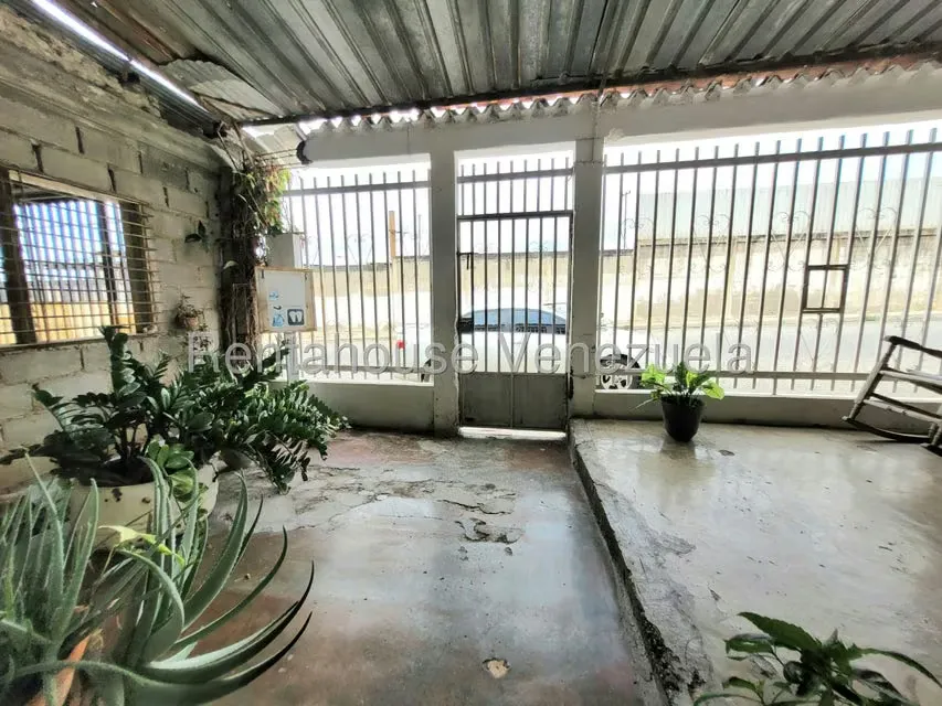 Terreno (Residencial) en Venta en Zona Oeste, Lara - 2