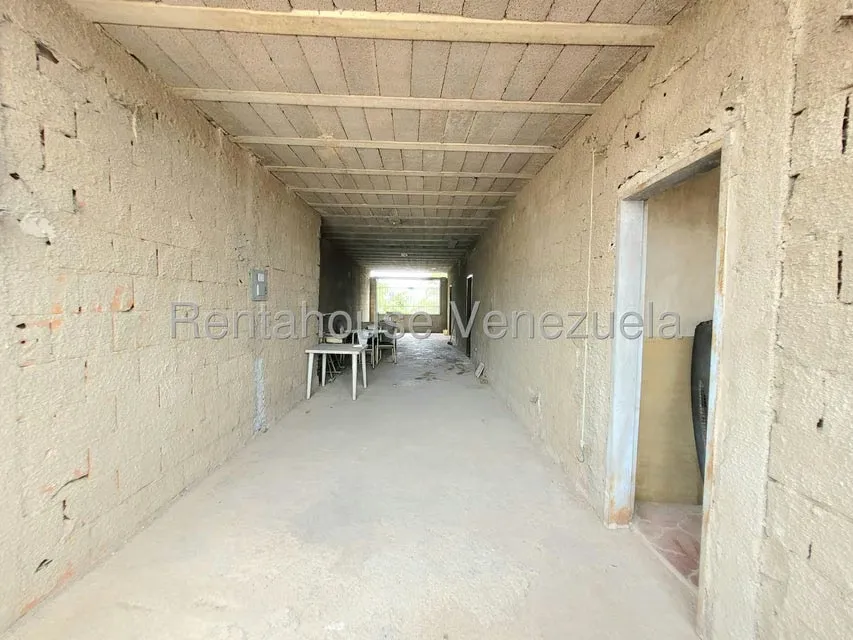 Terreno (Residencial) en Venta en Zona Oeste, Lara - 27