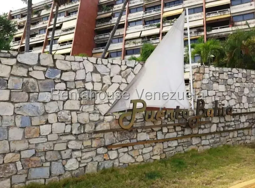 Apartamento (1 Nivel) en Alquiler en Av Diego Bautista Urbaneja, Anzoategui