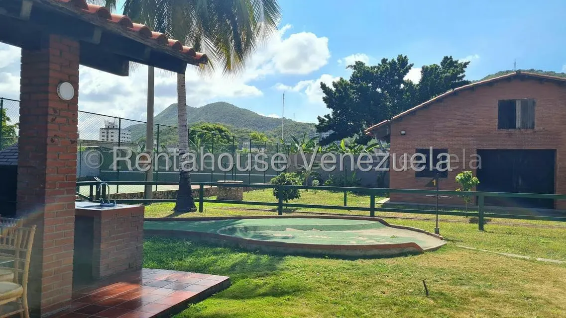Apartamento (1 Nivel) en Alquiler en Av Diego Bautista Urbaneja, Anzoategui - 26