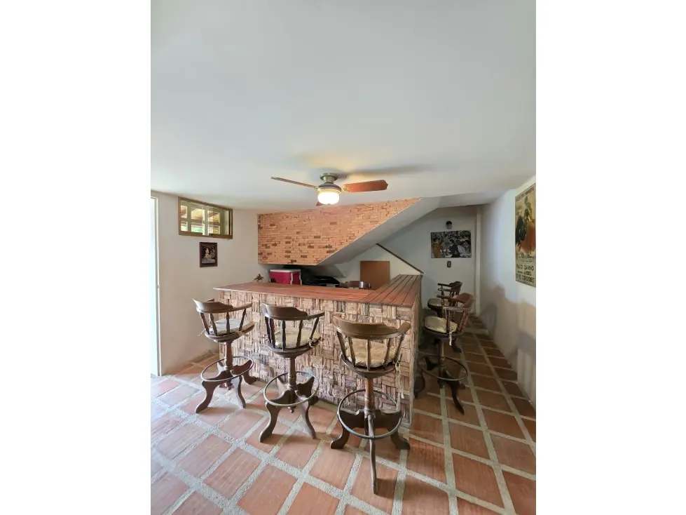 CASA EN VENTA 800 M2 - URB LA LAGUNITA - 4