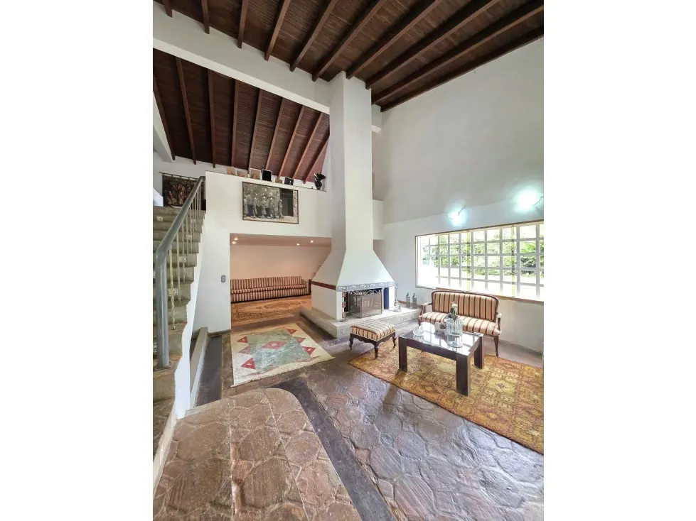CASA EN VENTA 800 M2 - URB LA LAGUNITA - 7